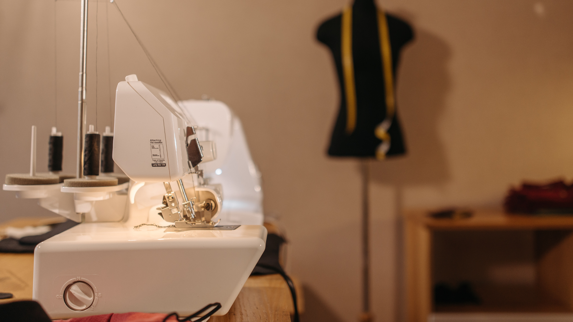 Clothing Alterations in Huntington Park - EZJAVS APPAREL, INC.